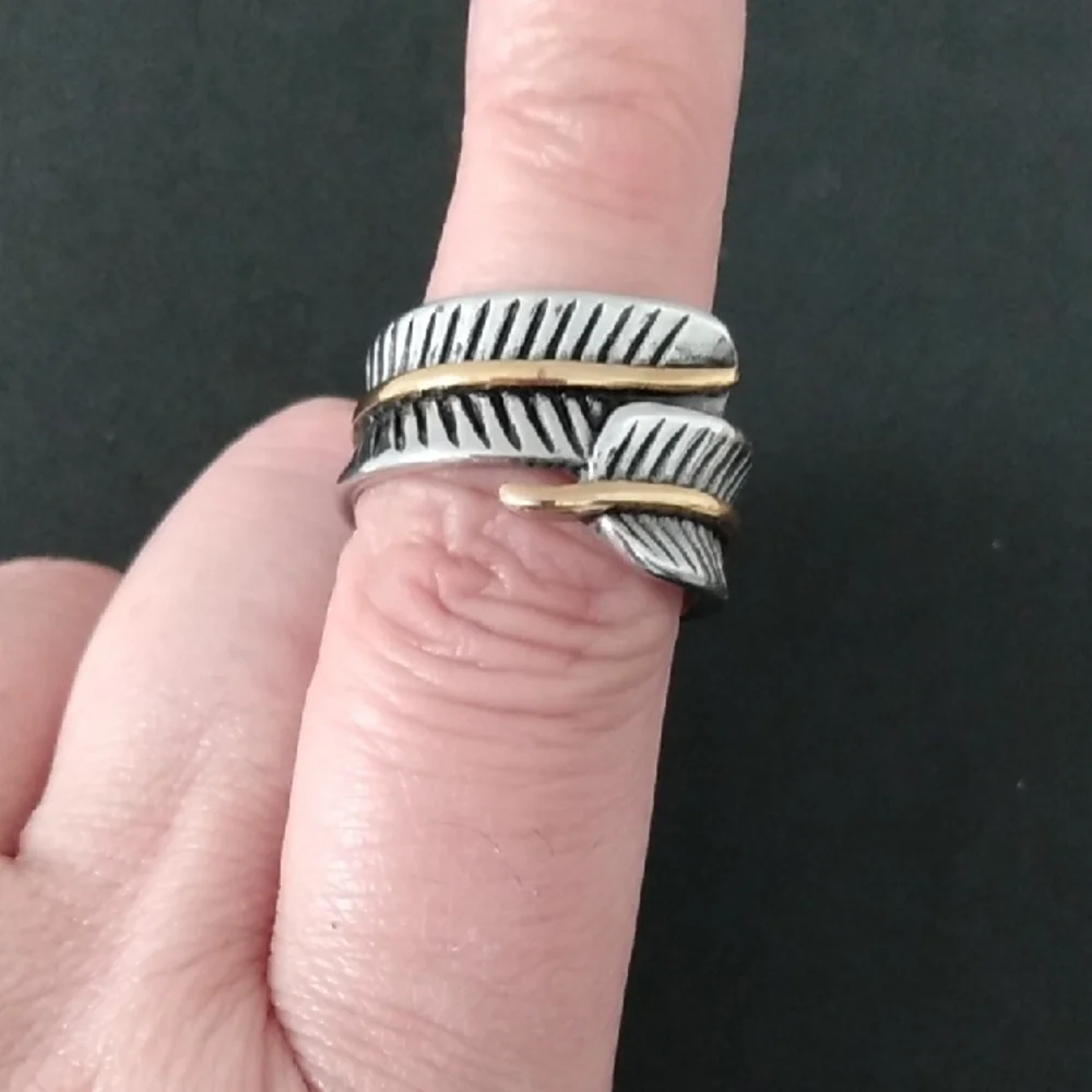 Silver Leaf Design Ring
